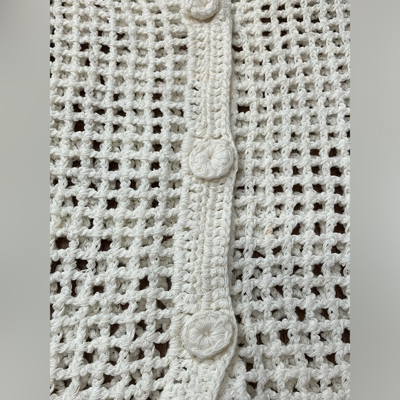 *🧡3/20$* NWOT* Crochet Button Up Top - Picture 2 of 2